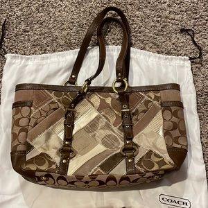 Coach patchwork purse with dust bag